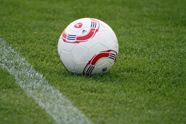 低音炮是一 低音炮是一